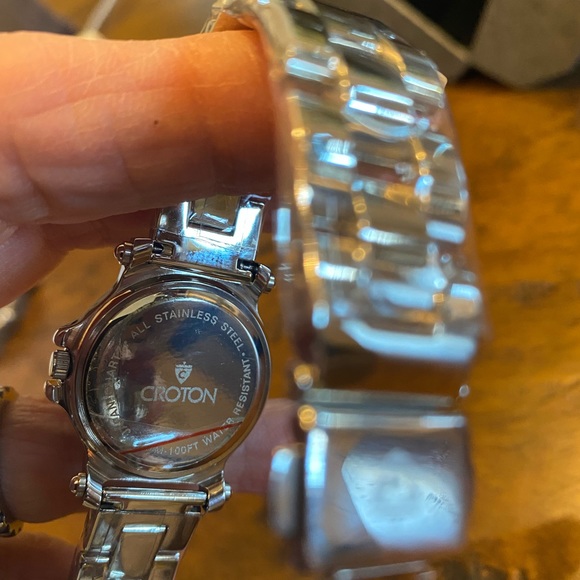 NIB VINTAGE WOMENS CROTON WATCH - Picture 7 of 8